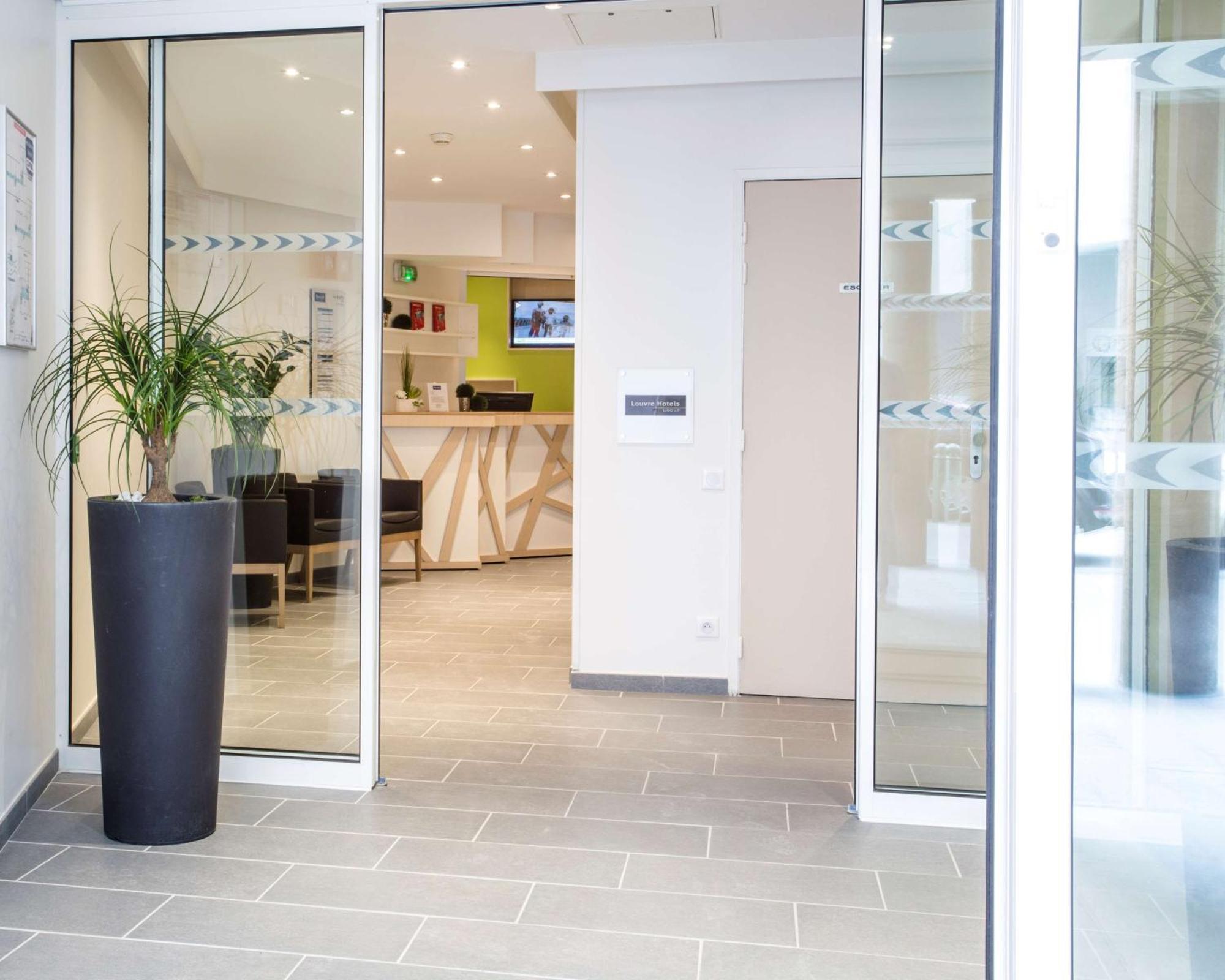 Kyriad Centre - Et Résidence Apart-hotel Chambéry