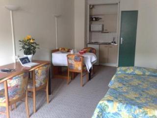 Kyriad Centre - Et Résidence Apart-hotel 3*