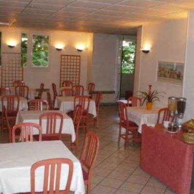 Kyriad Centre - Et Résidence 3* Chambéry