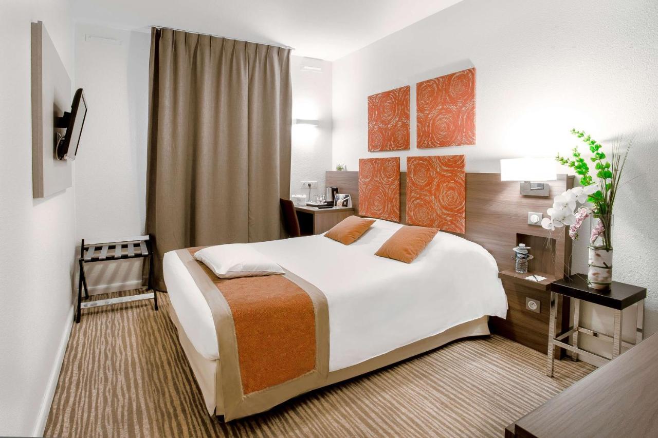 Kyriad Centre - Et Résidence Aparthotel