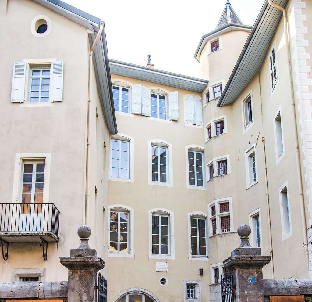 Kyriad Centre - Et Résidence 3* Chambéry